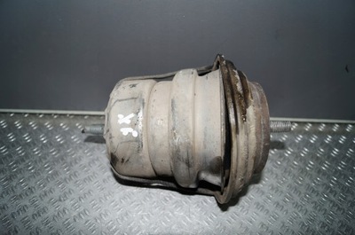 Jaguar xf 3.0 d v6 подушка двигателя фото №1