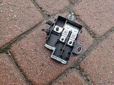 Модуль реле блок керування запобіжники renault megane 4 iv 243113394r фото №1