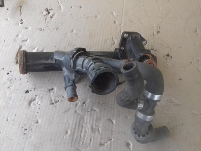 Wąż труба корпус термостата volkswagen 04l121071l фото №1