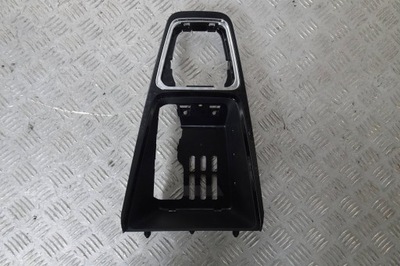 Skoda octavia iv - рамка передач фото №1