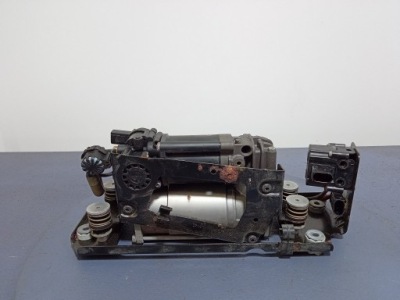 Bmw 5 f11 f10 насос компресор підвіска 6794465 фото №1