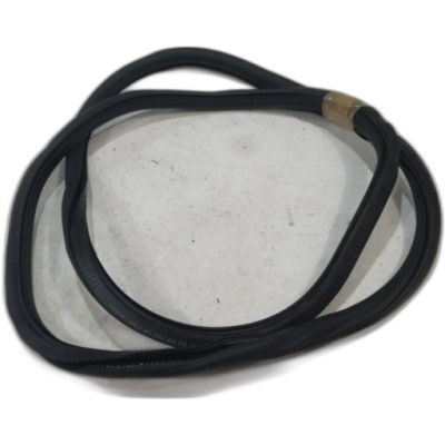 Porsche panamera 971 прокладка двері задня 971833722 фото №1