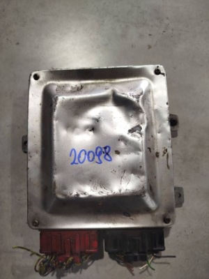 Блок керування двигуна land rover discovery sport msb101193 фото №1