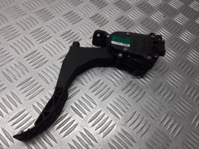 Потенциометр газа vw polo iv 9n 1.2 6q1721503c фото №1