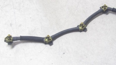 Audi q3 8u 2.0d обратка топлива топлива 11- фото №1