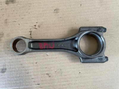 Шатун bmw x1 f48 f49 b37 1.5d 834 фото №1