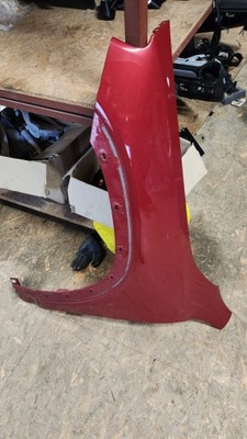 Mercedes 247 glb крыло левый фото №1