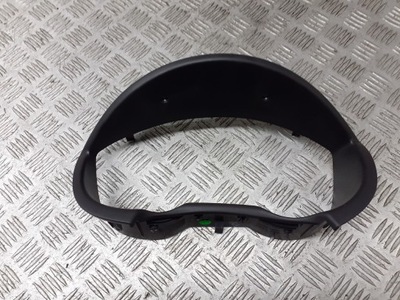 Рамка захист спідометра hyundai i20 84830-1j000 фото №1