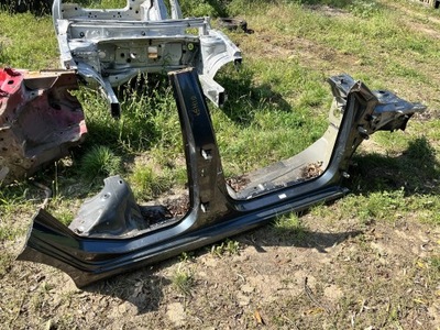 Порог полный длинный правый skoda kamiq 19- фото №1