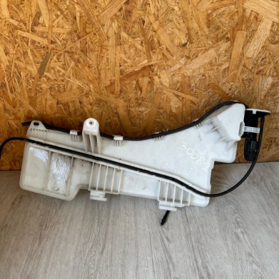 Бачок омывателя peugeot 3008 ii фото №1