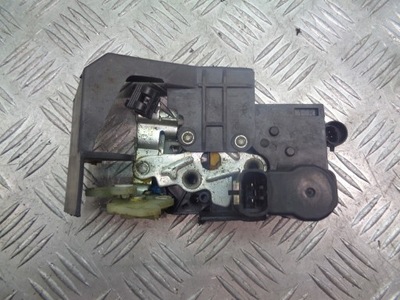 Замок дверь центральный правый перед alfa romeo 156 фото №1