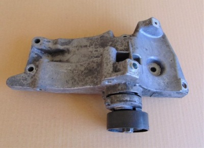 Ibiza 6l 3 1.4 bky кронштейн генератора 036145169g фото №1