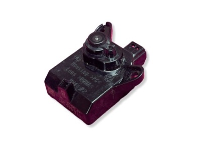 Лампа порог входа 11a945302 volkswagen фото №1