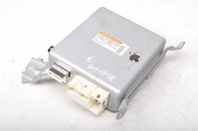 Toyota avensis t27 блок керування насоса підсилювача p1 89650-05111 фото №1