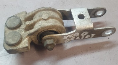 Подушка двигателя 30680750 volvo xc90 2.4d 185km фото №1