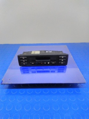 Панель кондиционера bmw оригинальный номер 6907897 фото №1