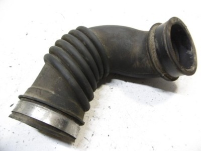 E11 шланг труба повітрозабірник 1,4vvti 17881-0d020 фото №1