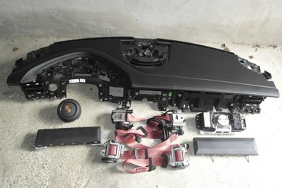 Porsche taycan подушка безпеки ремені панель приладів консоль панель приладів pulpit полиця фото №1