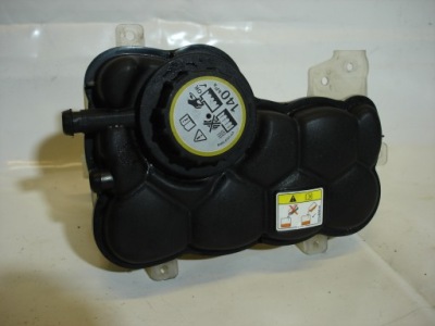 Jaguar f-pace бачок розширювальний фото №1