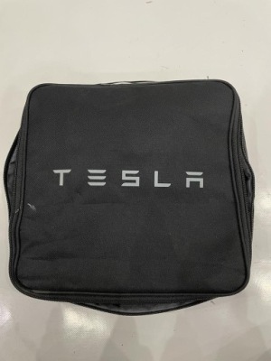 Tesla model 3 y зарядное устройство kab комплект 1121254-00-g фото №1