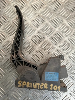 Потенціометр газу mercedes sprinter 901 0281002337 фото №1