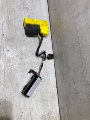 Mini clubman f54 2016 лампа освещение сиденье фото №1