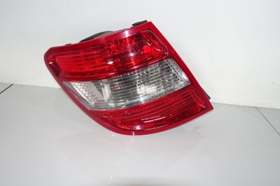 MERCEDES W204 FARO PARTE TRASERA IZQUIERDA UNIVERSAL 2048203564  