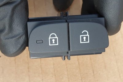 Перемикач кнопка блокування двері l/p volvo xc40 фото №1