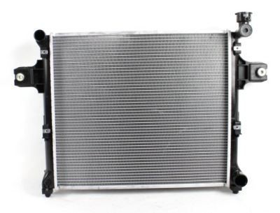 Радиатор jeep grand cherokee 3.7 4.7 6.12004-2010 фото №1