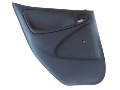 Обшивка двері задній лівий toyota yaris 1 5 двері 1999-2005 рік 67614-52010 фото №1