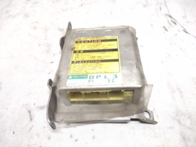 Subaru legacy 99-03 датчик air bag 98221ae040 фото №1