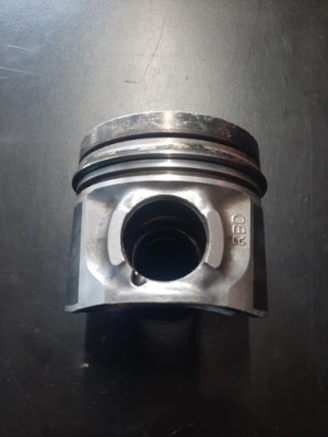 Поршень honda 2,2 дизель cdti фото №1