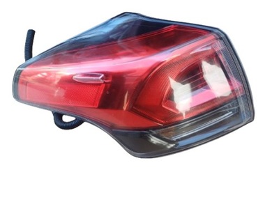 FARO IZQUIERDA PARTE TRASERA TOYOTA RAV4 15-18R RESTYLING PERFECTA  