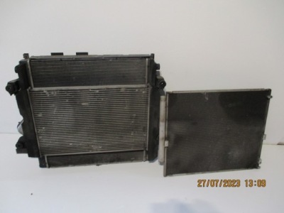 Радіатор радіатор toyota land cruiser 150 3,0d фото №1