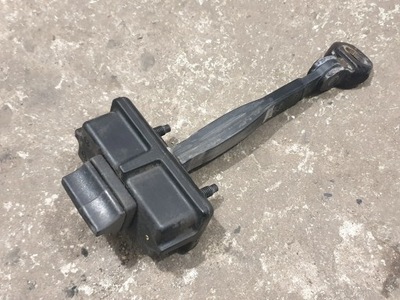 Alfa romeo giulia 16- ограничитель дверь задняя фото №1