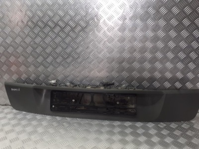 Накладка крышки багажника renault scenic ii 1.9 dci 8200139781 фото №1