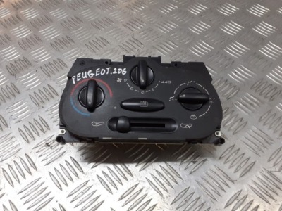 Панель керування обдув peugeot 206 фото №1