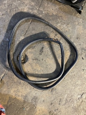 182 bmw 2 f45 прокладка дверь задний  задние правая фото №1