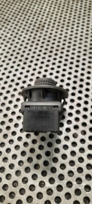 Кнопка регулировки зеркал 8200002442b фото №1