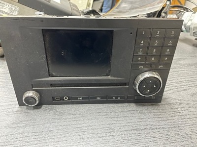 MERCEDES ACTROS MP4 RADIO CD USB AUX  