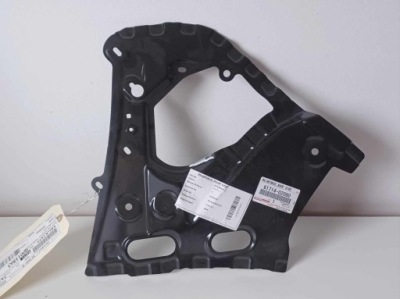 Усилитель крыша левая toyota corolla 61714-02080 фото №1