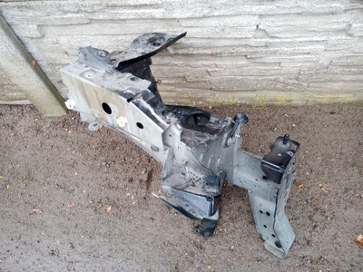 Правая передняя четверть renault zoe tegne фото №1