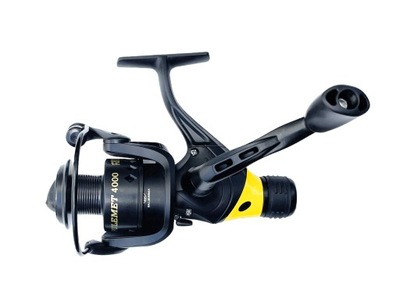 Fanatik Kołowrotek Pulemet AQR400 Baitrunner 4+1bb