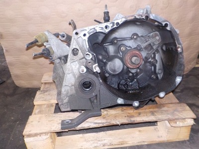 Renault megane коробка передач передач ce jrq renault 8200133311 фото №1