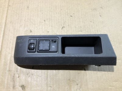 Панель регулювання дзеркал nissan micra k12 фото №1