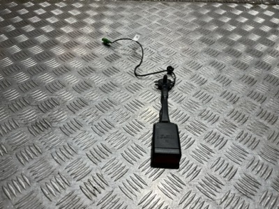 Кліпса поперечина сидіння лівий перед dacia sandero iii 21- фото №1