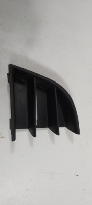 Skoda octavia ii решётка бампера левый перед фото №1