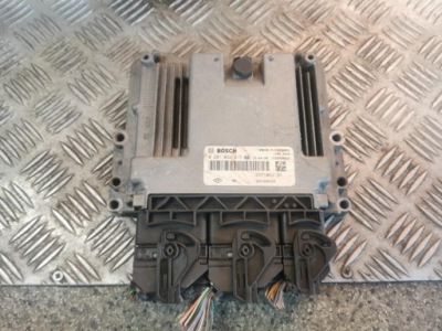 Бортовой компьютер steornik двигателя renault оригинальный номер 0281032215 фото №1