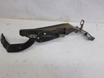 C4 picasso ii кронштейн крыла правый лист фото №1