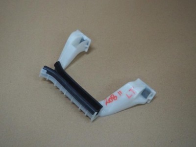 Направляющая стекло дверь левый задняя peugeot 208 ii 9823207280 фото №1